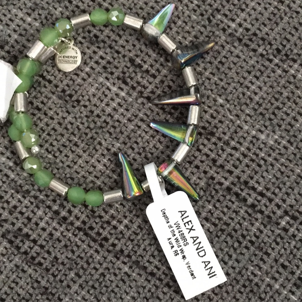 Alex & Ani Depths Wild wrap Bracelet Aura  green